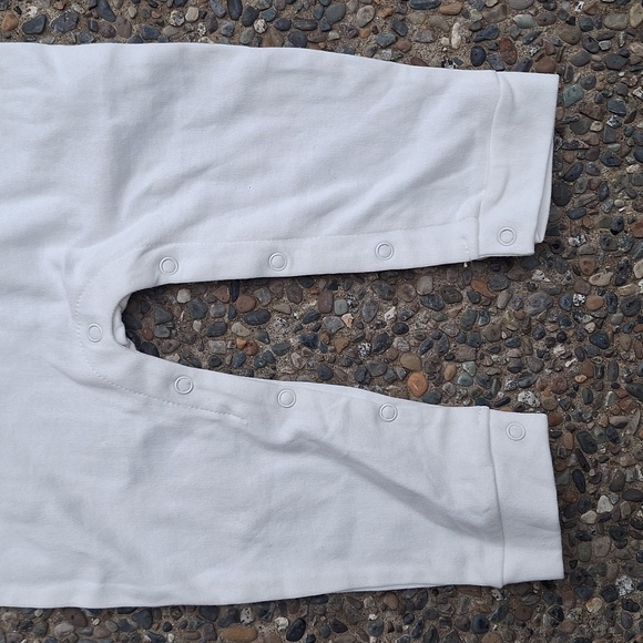 NWT KENZO 12mo. baby lion 🦁  onesie - Picture 3 of 5